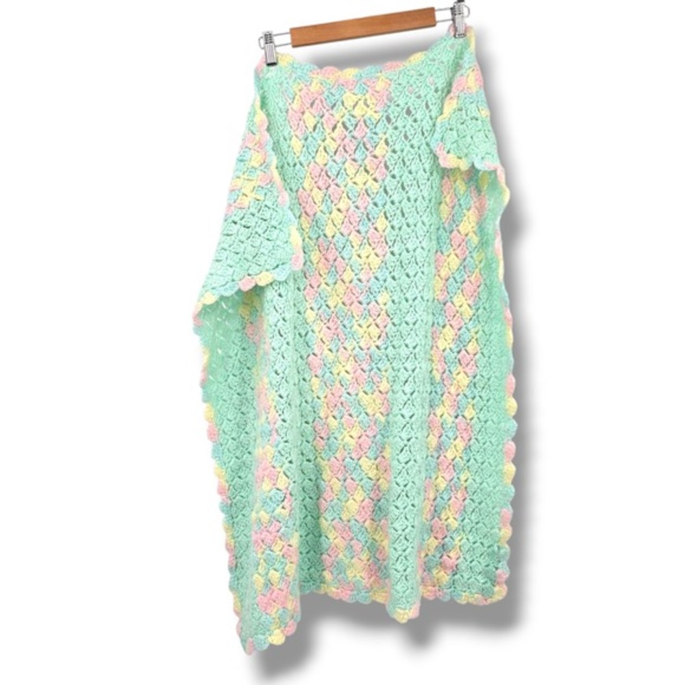 Crochet Baby Blanket Pastel Colors‎ Handmade Knit Throw Nursery Decor Gift
